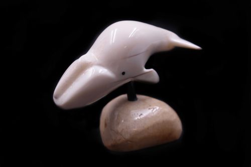 SMALL BOWHEAD IVORY CARVING